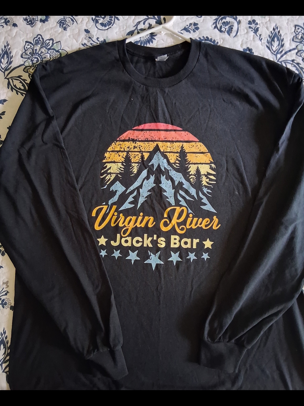Black 'Virgin River Jack's Bar' Long Sleeve Graphic Tee XL
